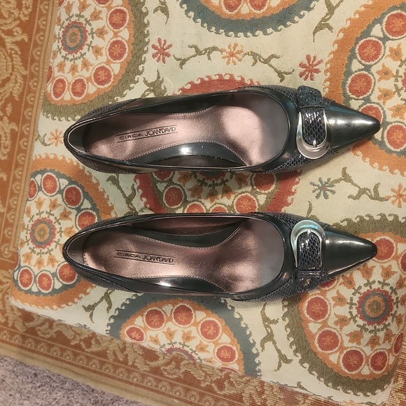 Joan and David Heels - Picture 5 of 14